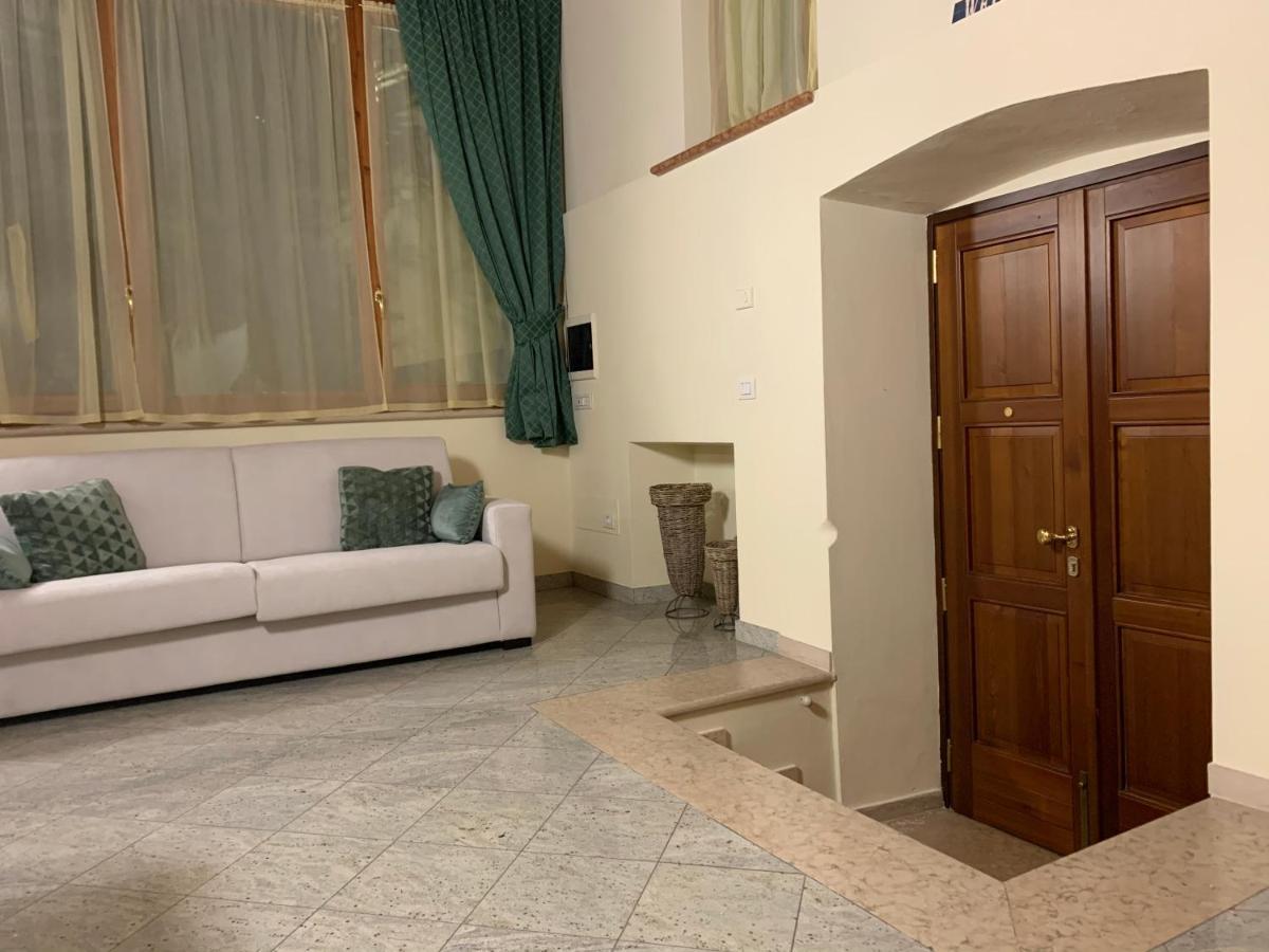 Il Vicoletto Holiday House فولتا مانتوفانا المظهر الخارجي الصورة